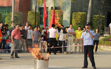 学习消防安全知识 师生共建平安校园——我院举行消防安全演习