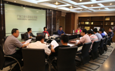 bat365在线登录入口校友会举行理事会筹备会议